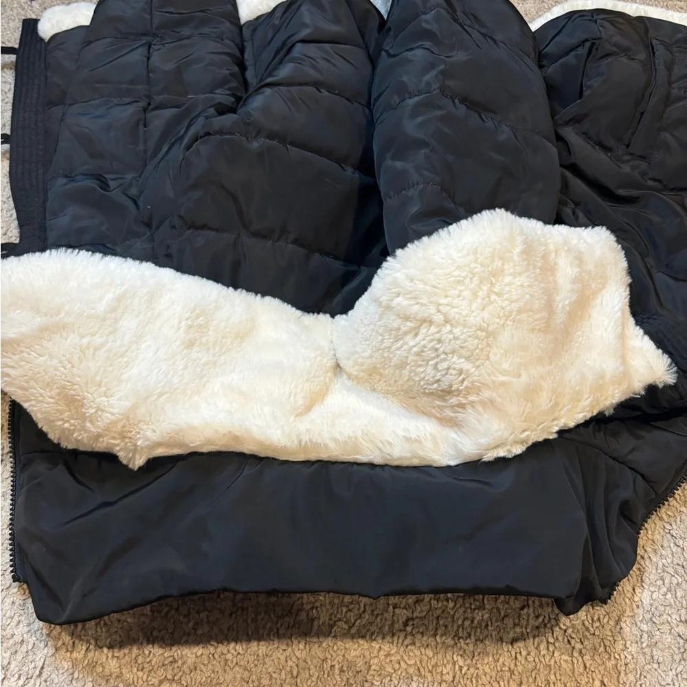 Women's Black Bomber Jacket with Faux Fur Trim like new